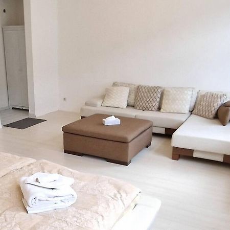 Luna City-Apartment 80Qm 2 Zimmer 2 Baeder 20Km Messe Airport Krefeld Bagian luar foto